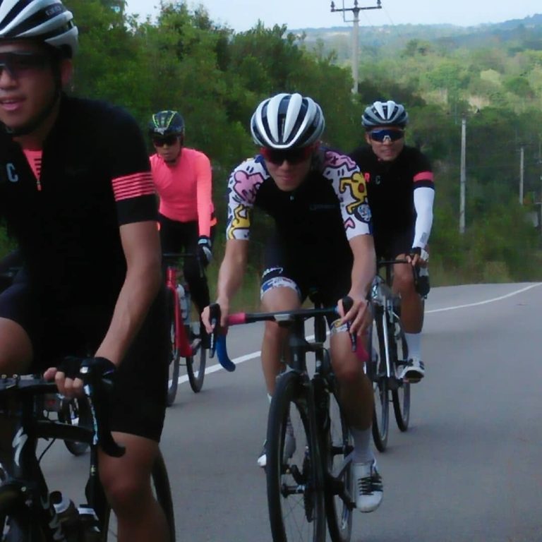 28428169_1585806394790677_3088408337130192896_n